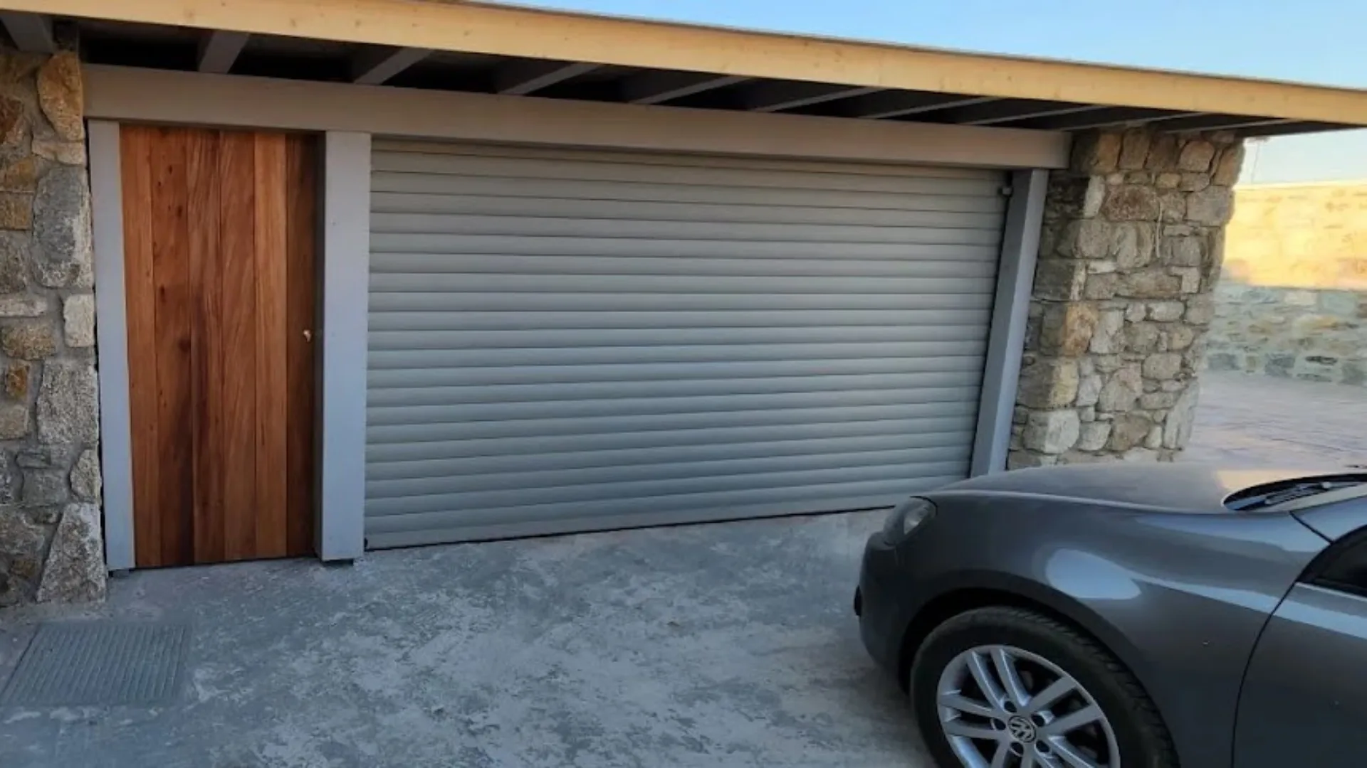 Ρολά Γκαραζόπορτες